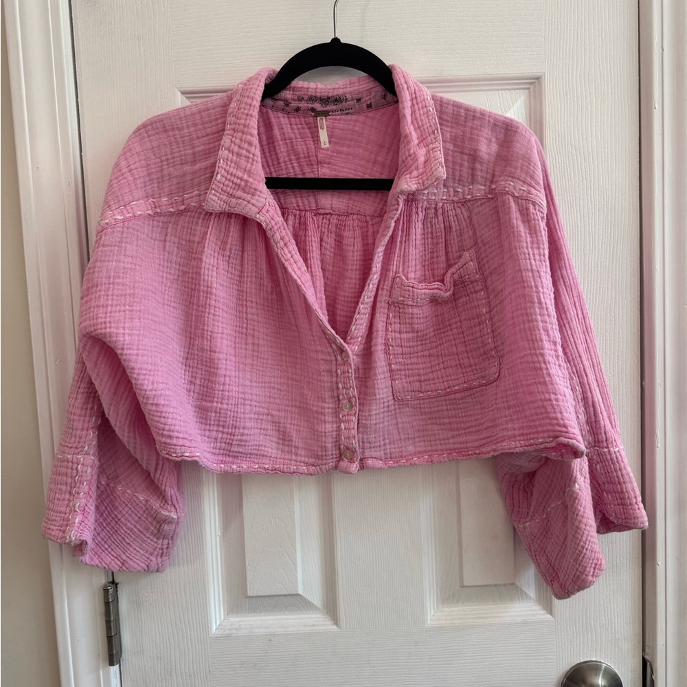 FREE PEOPLE Elora Pink Cropped Oversized Button Down Size Small - Picture 2 of 7
